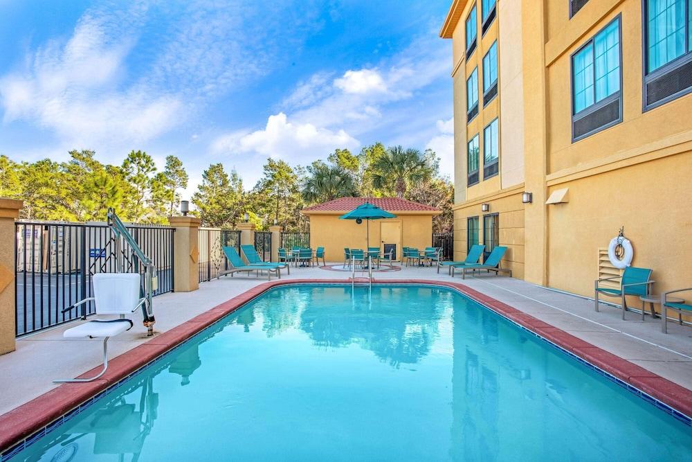 La Quinta By Wyndham Pcb Pier Park Area